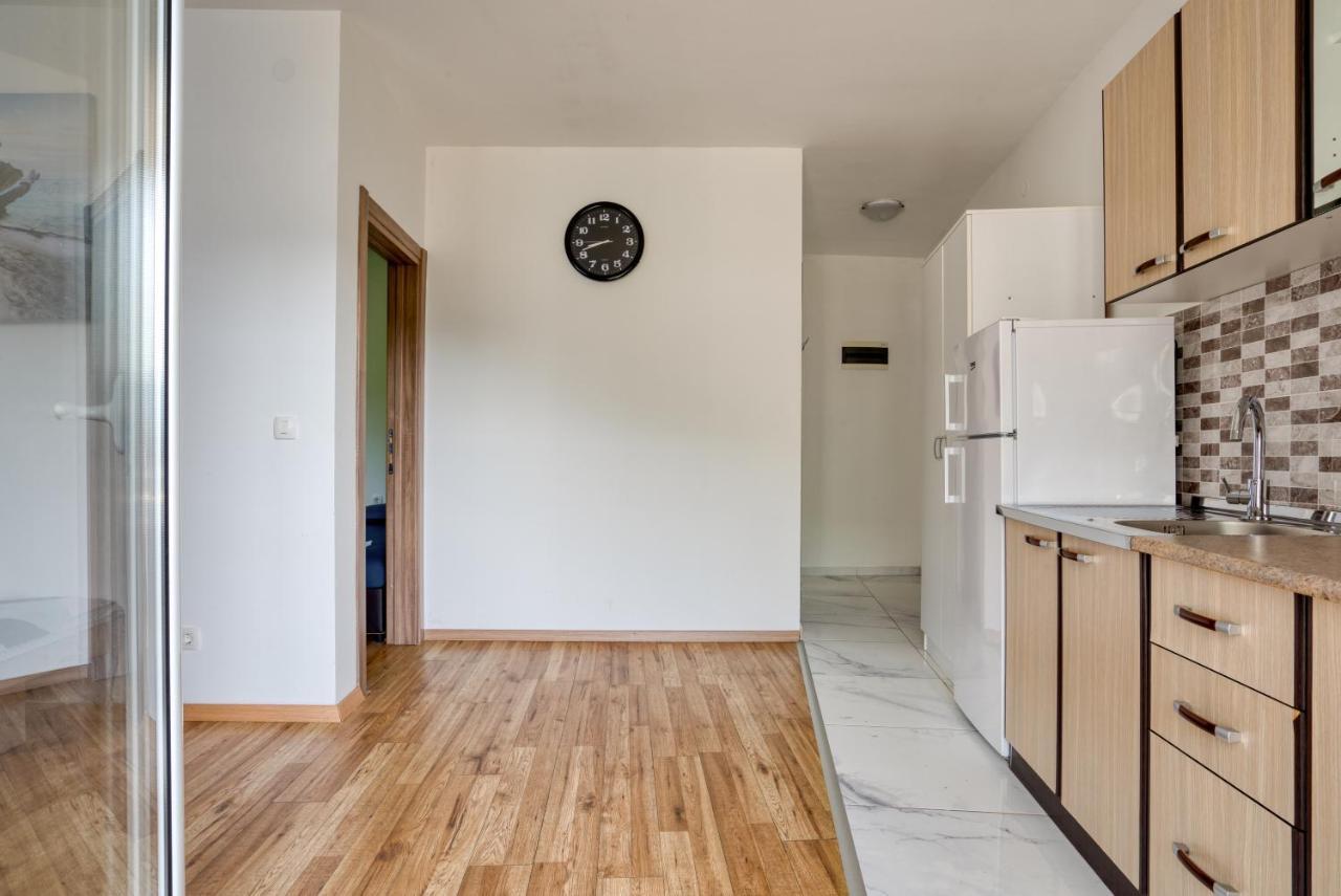 Apartmani Cukic Rafailovici Budva Ngoại thất bức ảnh