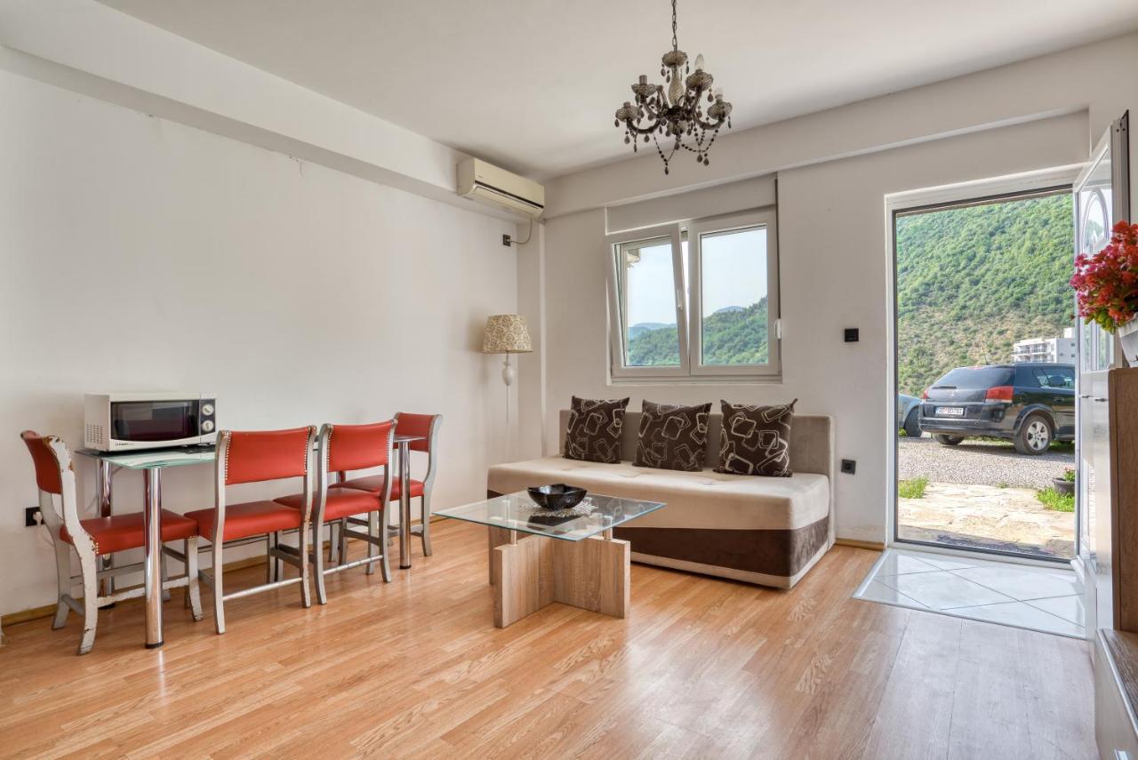 Apartmani Cukic Rafailovici Budva Ngoại thất bức ảnh