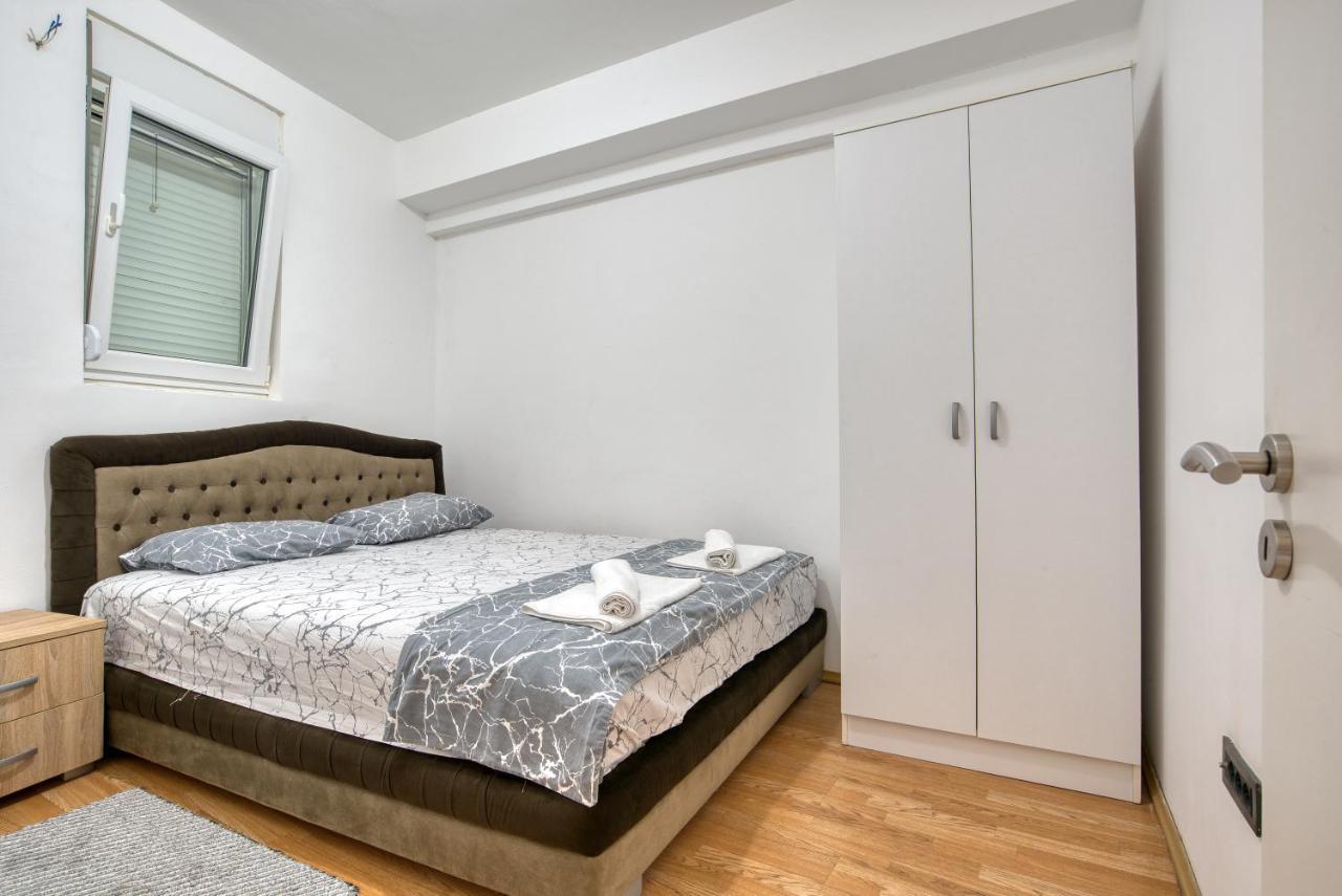 Apartmani Cukic Rafailovici Budva Ngoại thất bức ảnh