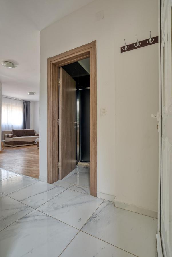 Apartmani Cukic Rafailovici Budva Ngoại thất bức ảnh