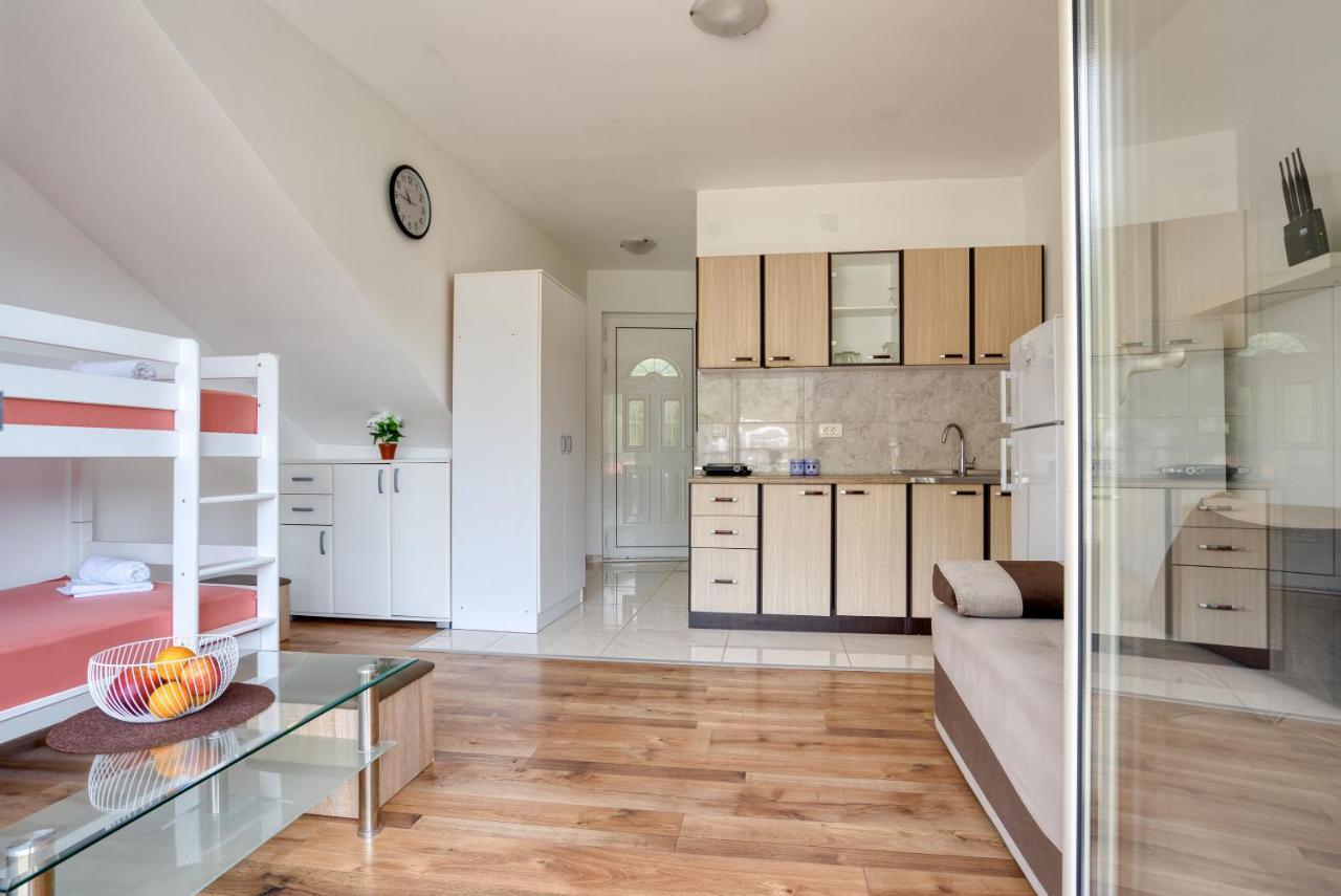 Apartmani Cukic Rafailovici Budva Ngoại thất bức ảnh