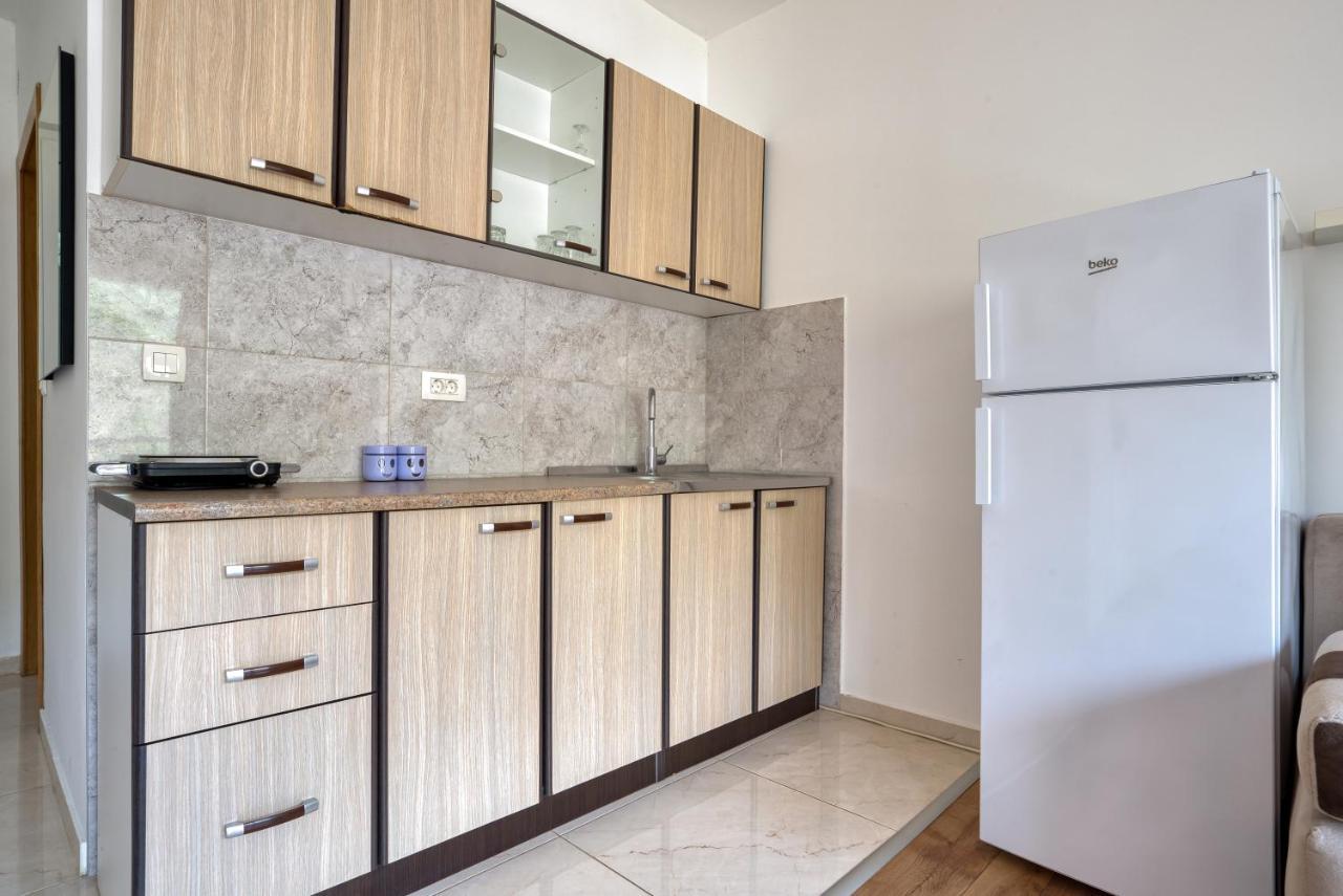 Apartmani Cukic Rafailovici Budva Ngoại thất bức ảnh