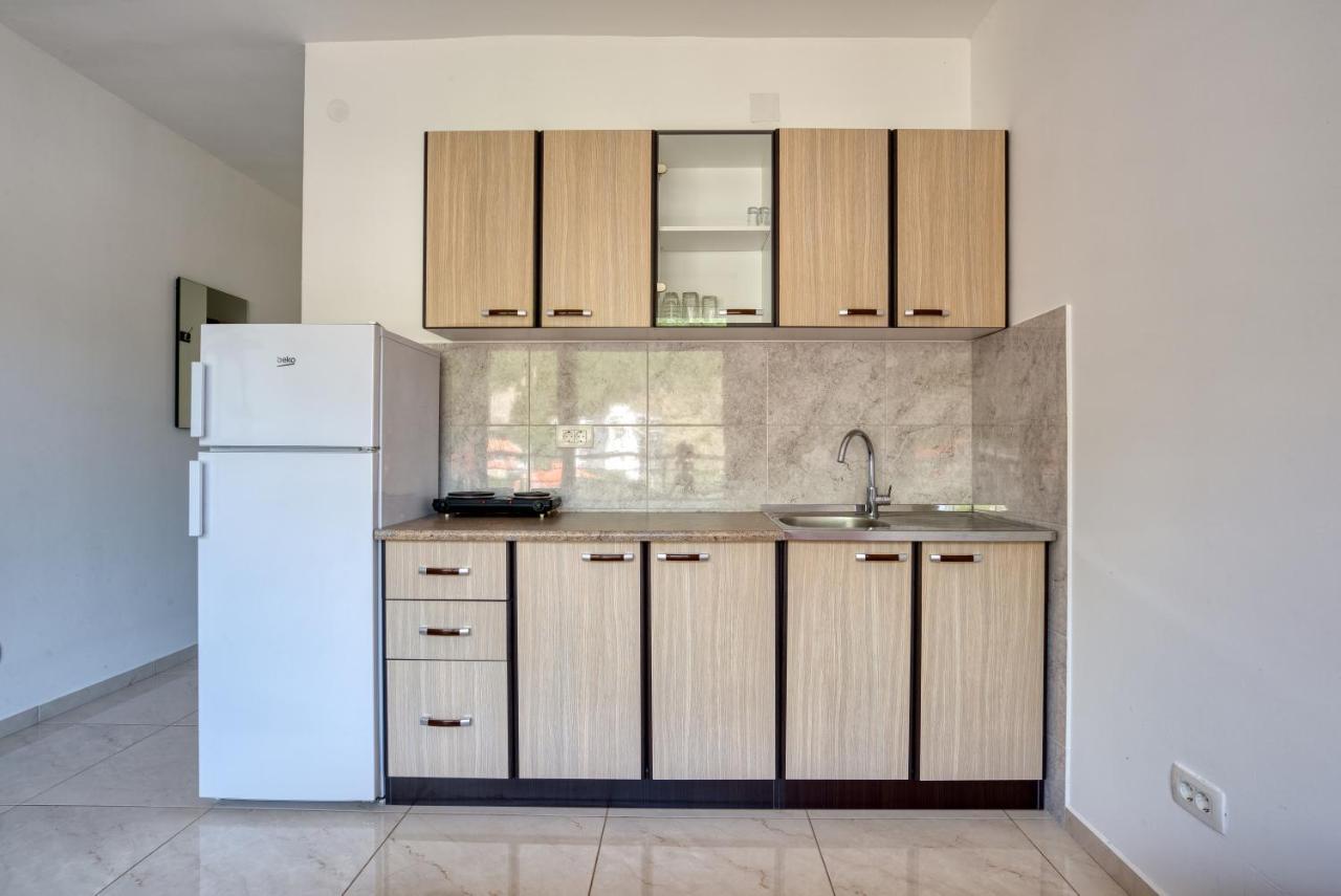 Apartmani Cukic Rafailovici Budva Ngoại thất bức ảnh