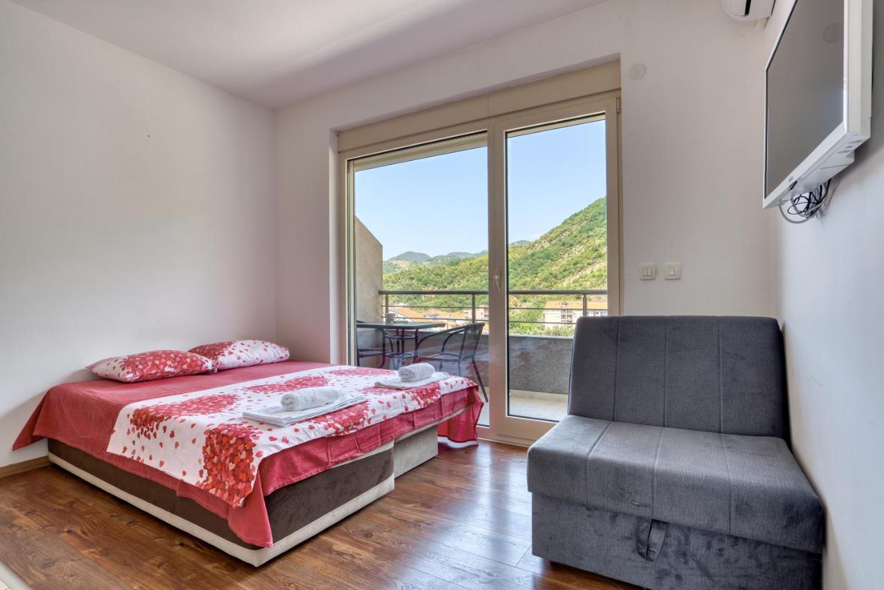 Apartmani Cukic Rafailovici Budva Ngoại thất bức ảnh