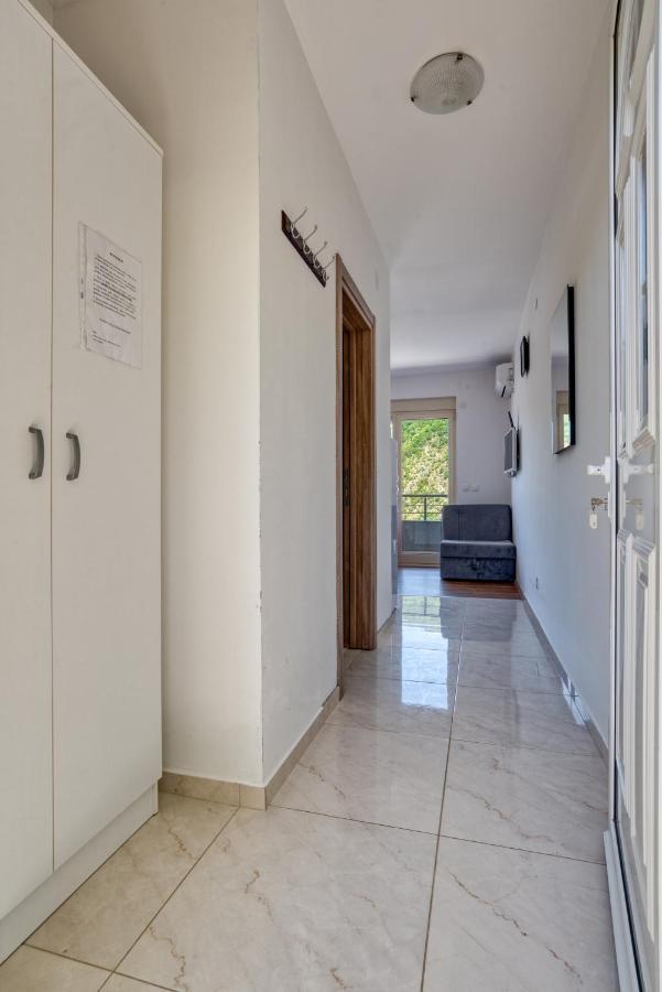 Apartmani Cukic Rafailovici Budva Ngoại thất bức ảnh