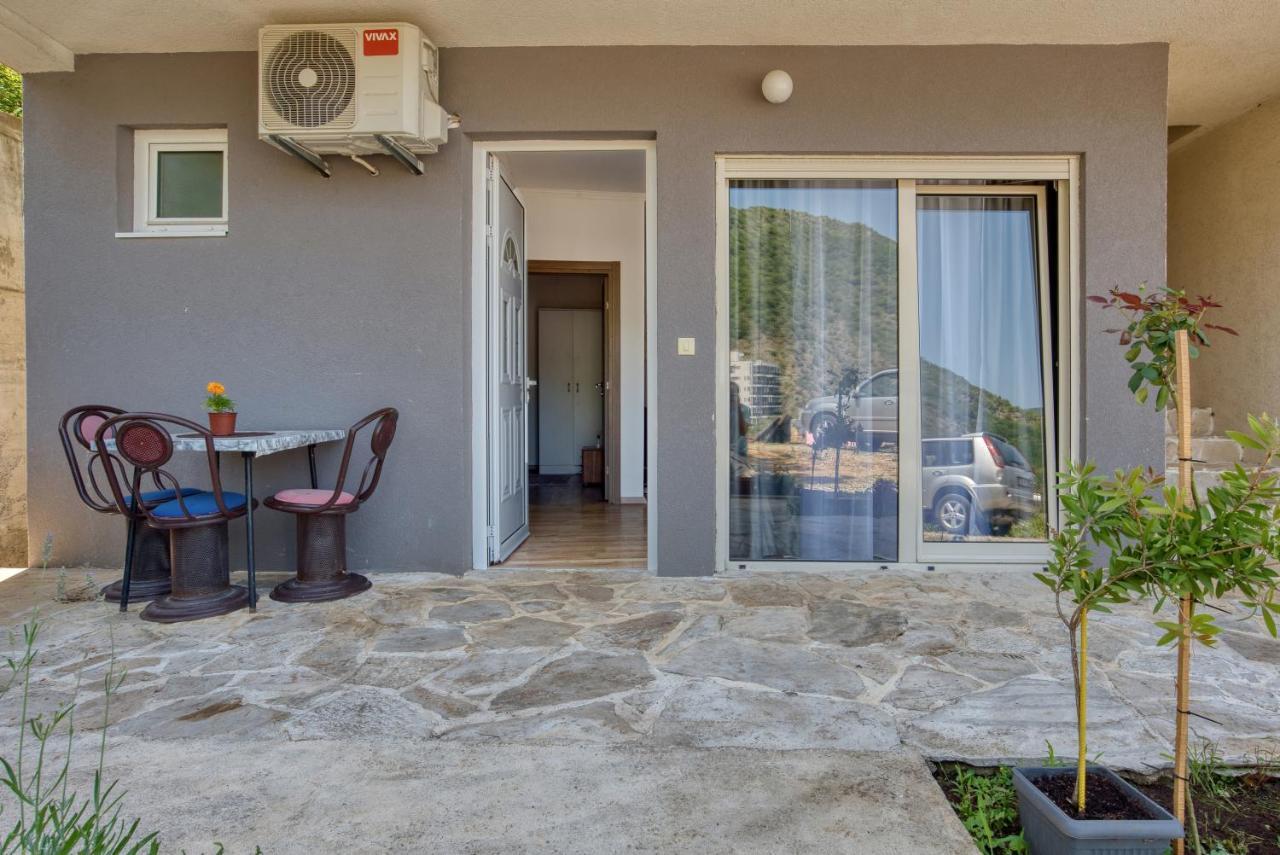 Apartmani Cukic Rafailovici Budva Ngoại thất bức ảnh