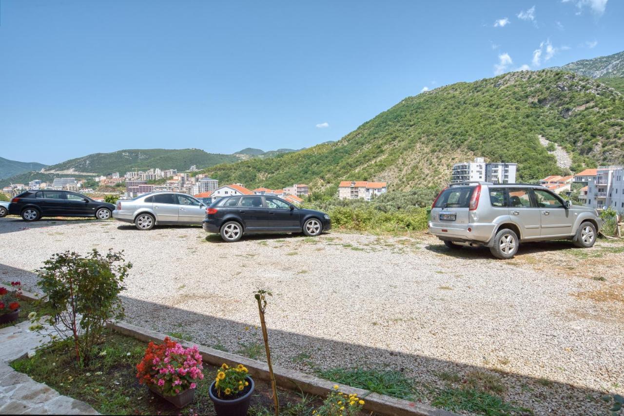 Apartmani Cukic Rafailovici Budva Ngoại thất bức ảnh