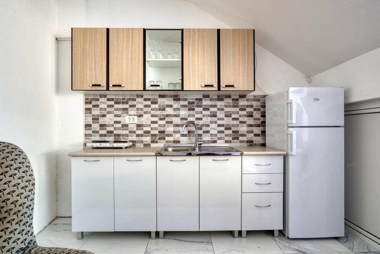 Apartmani Cukic Rafailovici Budva Ngoại thất bức ảnh