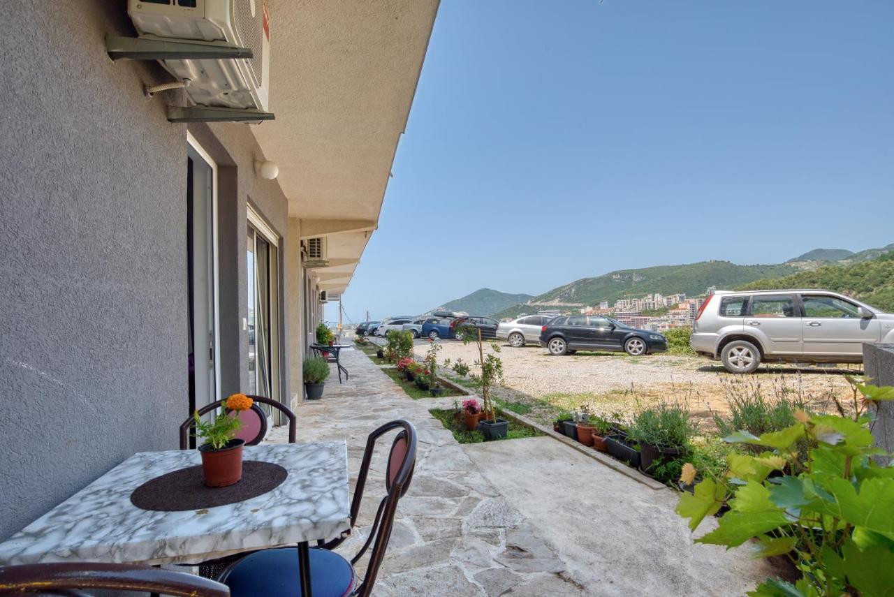 Apartmani Cukic Rafailovici Budva Ngoại thất bức ảnh